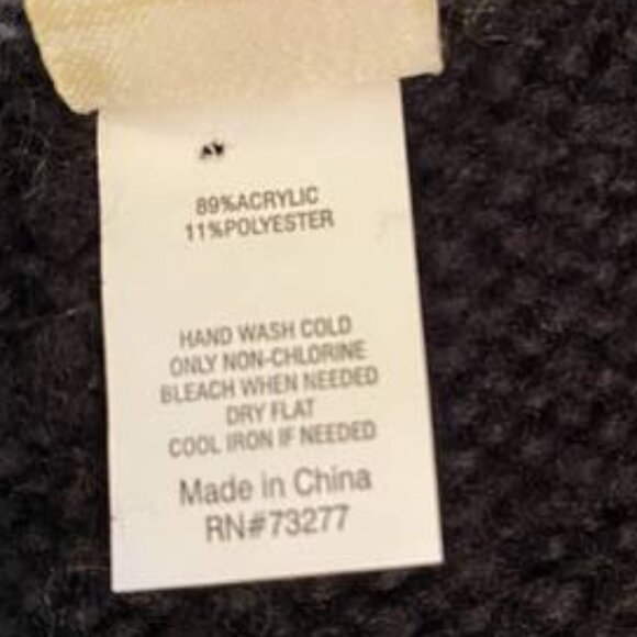 Mudd Infinity Scarf - Picture 4 of 4